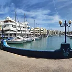 Appartement rénové à 250m de la plage