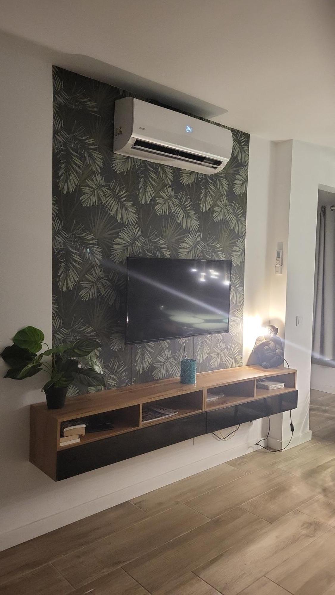 Appartement Rénové à 250m De La *